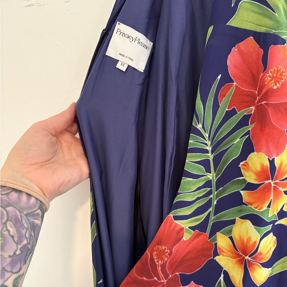 Privacy Please Halter Lehunt Dress in Blue sz XS | blue revolve hibiscus dress - Picture 8 of 9